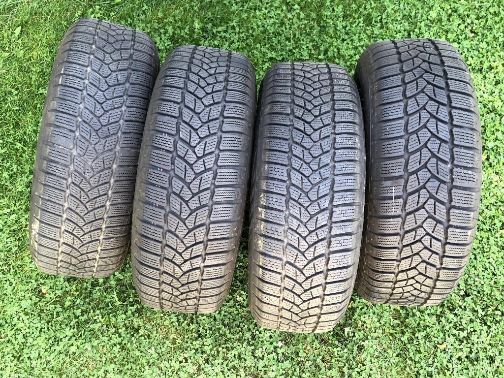 Winterbanden Winterhawk 3 op stalen velg, Auto-onderdelen, Ophalen, 16 inch, Banden en Velgen, Winterbanden