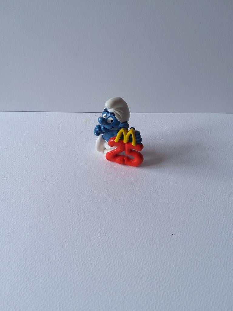 McDonald's 25-jarig jubileum met reclame voor smurf, Ophalen of Verzenden, Zo goed als nieuw