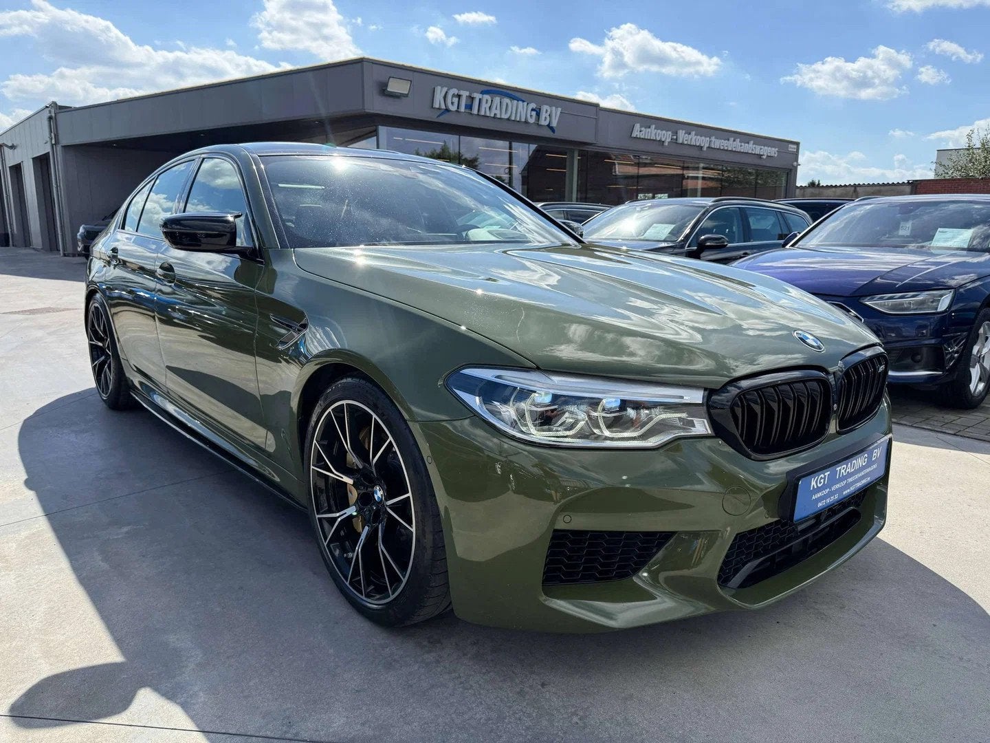 BMW M5 4.4AS V8 Competition KERAMISCH URBAN GREEN BOWERS&WIL, Cuir, Noir, 1900 kg, Automatique