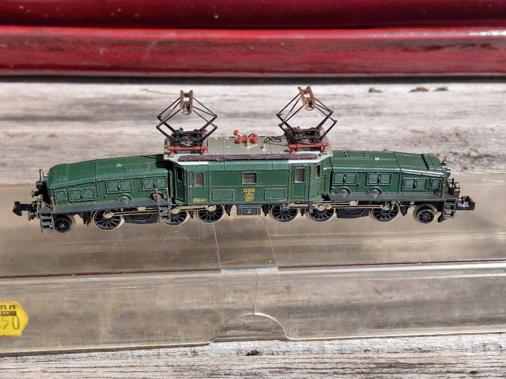 N spur E-Lok -schweizer Krokodil-in Ep.3-4 von Arnold2467?, Arnold, Enlèvement ou Envoi, Locomotive, Courant continu