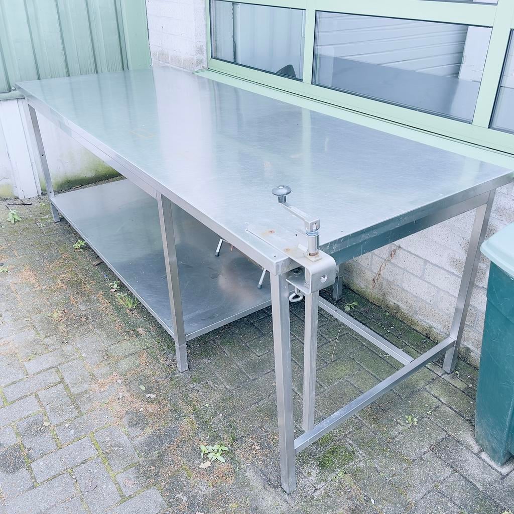 Inox werktafel met onderblad, Zakelijke goederen, Ophalen, Hotelinrichting