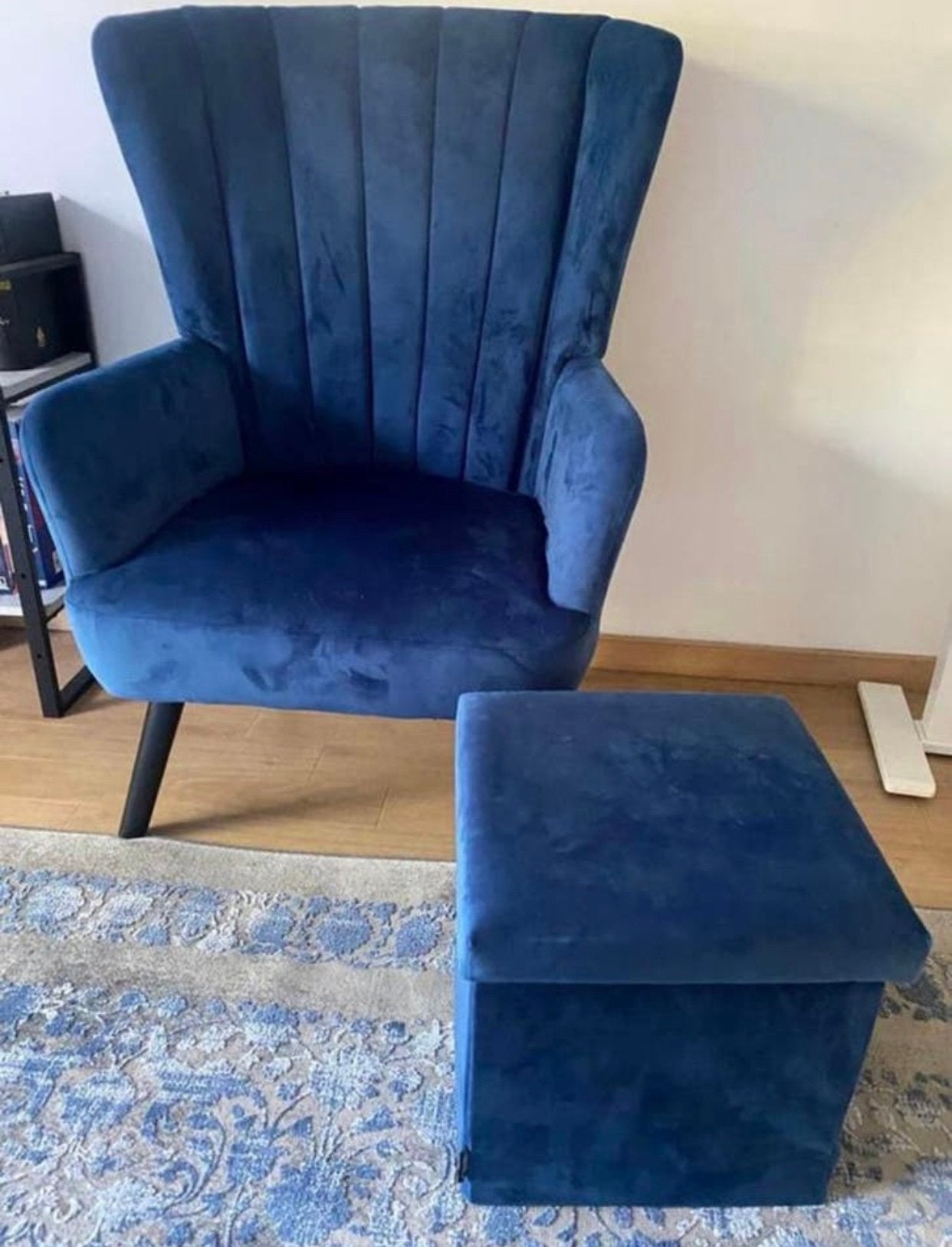 fauteuil avec pouf assorti, Maison & Meubles, Fauteuils, Comme neuf, Enlèvement