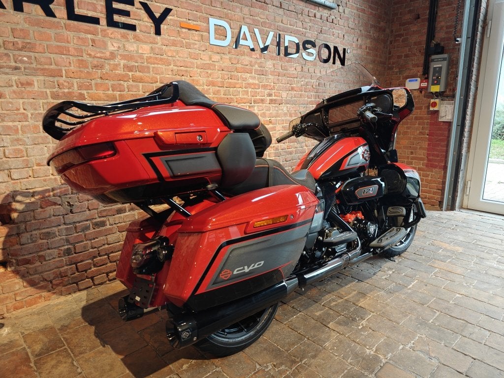 Harley-Davidson TOURING CVO Street Glide Limited, Plus de 35 kW, Info@freedom-machines.be, Neuf, Autre