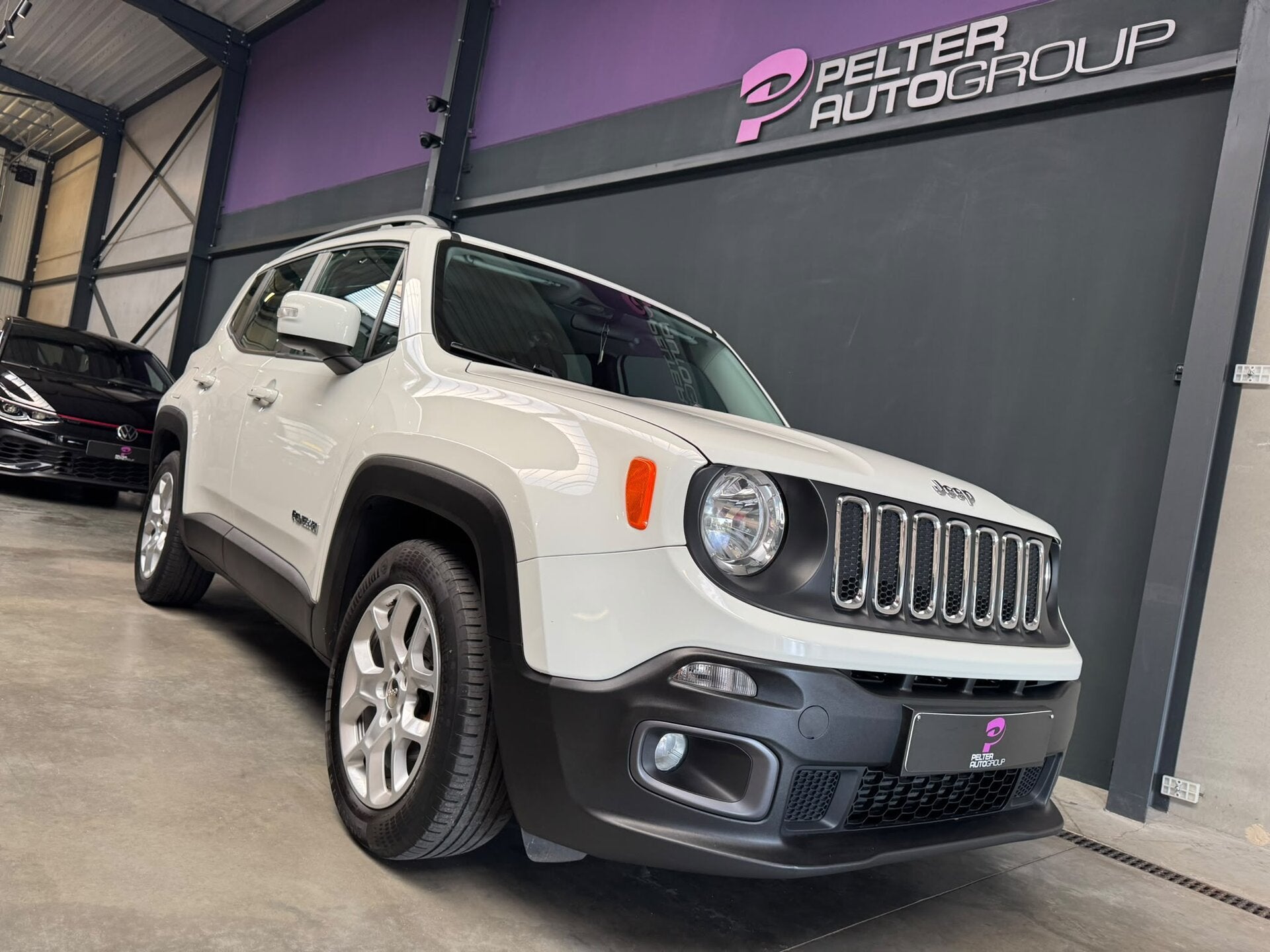 Jeep Renegade 1.4i Turbo Automaat Cruise Control 140pk, Auto's, Electronic Stability Program (ESP), 4 cilinders, 0 kg, Wit