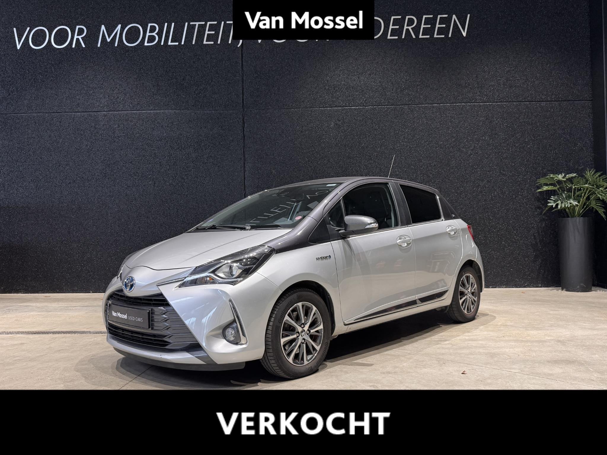 Toyota Yaris 1.5 Hybrid Dynamic, Auto's, Gebruikt, Euro 6, 5 zetels, Hybride Elektrisch/Benzine