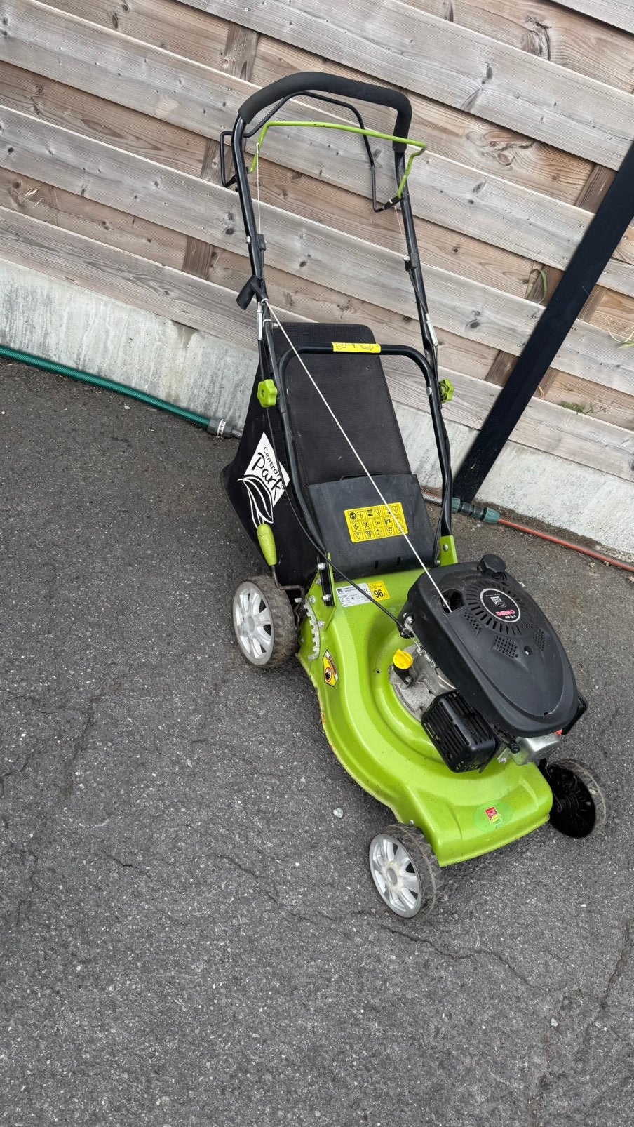 Grasmaaier zelftrekker, Tuin en Terras, Ophalen, Gebruikt, 40 t/m 49 cm, Opvangzak