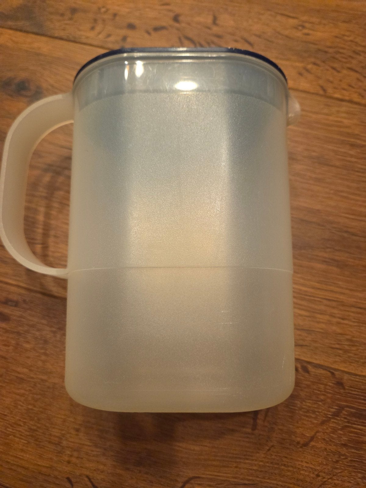 Tupperware schenkkan, Gebruikt, Blauw, Beker of Kan, Ophalen of Verzenden