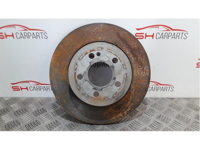 Disque de frein arrière d'un Mercedes C-Klasse, Autos : Pièces & Accessoires, Freins & Transmission, 3 mois de garantie, Utilisé