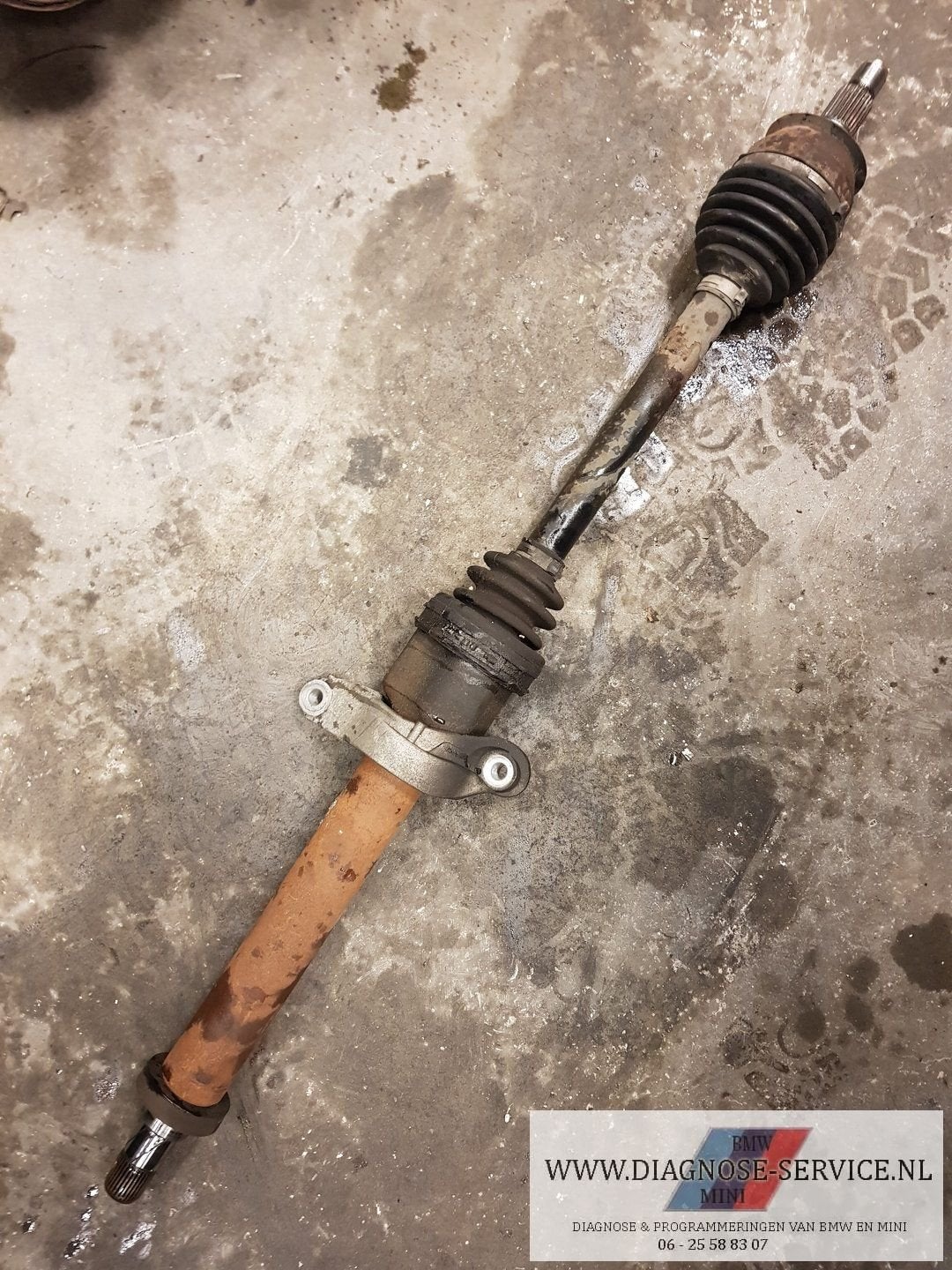 Mini R56 one cooper steekas aandrijfas rechts handbak N16B16, Gebruikt, -, -, Ophalen of Verzenden