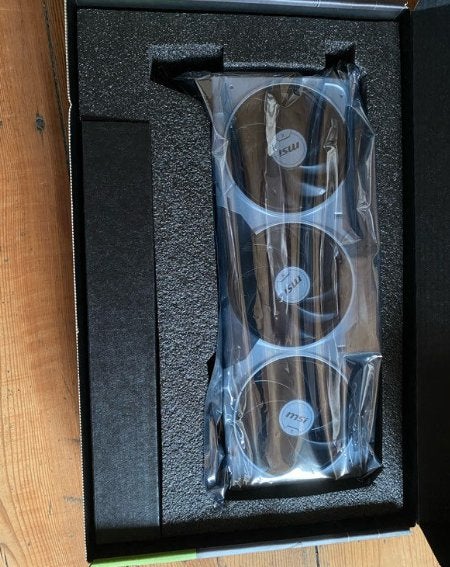 RTX 5070 (Ti) (16GB) (MSI VENTUS X3), Neuf, GDDR6, Churchilllaan 202, 5705 BK Helmond, Pays-Bas, HDMI