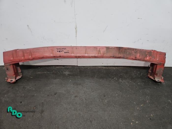 Cadre pare-chocs avant d'un Suzuki Alto (Alto 09-), -, 3 mois de garantie, Utilisé, -