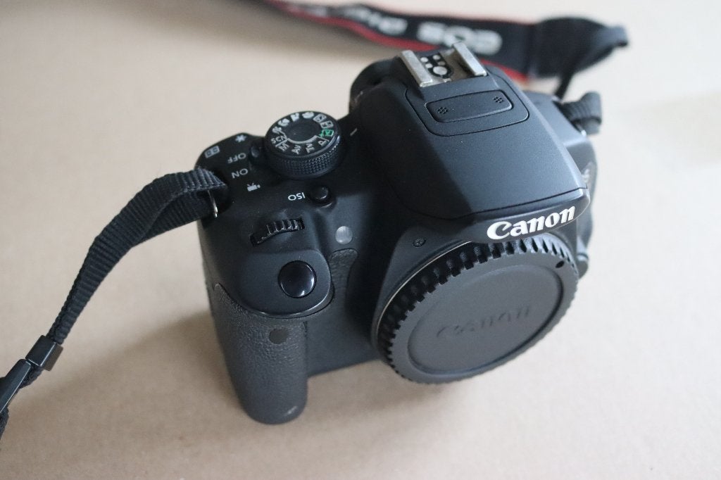 Canon EOS 700D body gebruikt, Audio, Tv en Foto, Fotocamera's Digitaal, Ophalen, Gebruikt, Handleiding, Canon