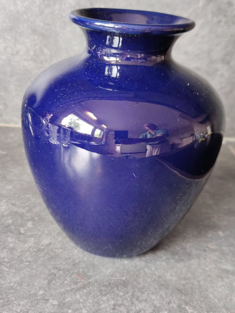 blauwe vaas, Huis en Inrichting, Woonaccessoires | Vazen, Ophalen, Blauw, Zo goed als nieuw, 19 cm
