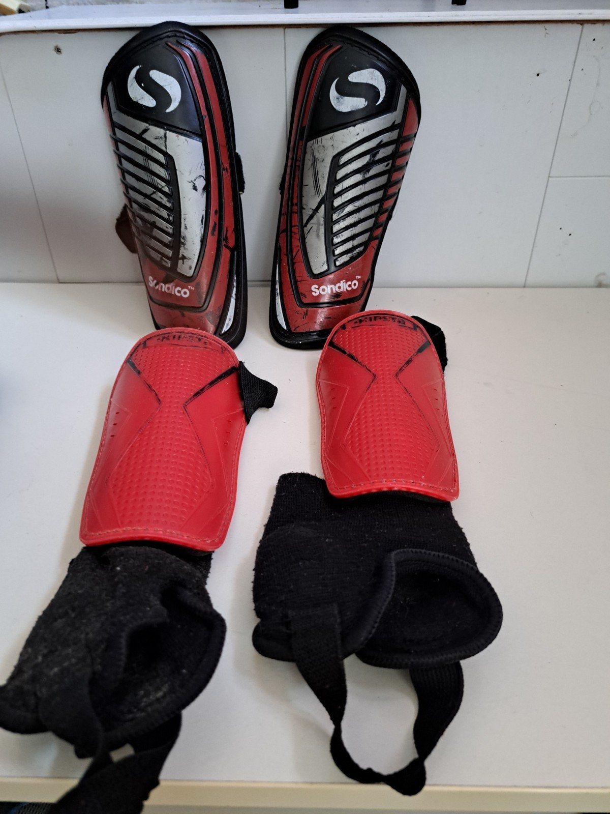 Jambieres de foot, Sport en Fitness, Voetbal, Gebruikt, Clubaccessoires