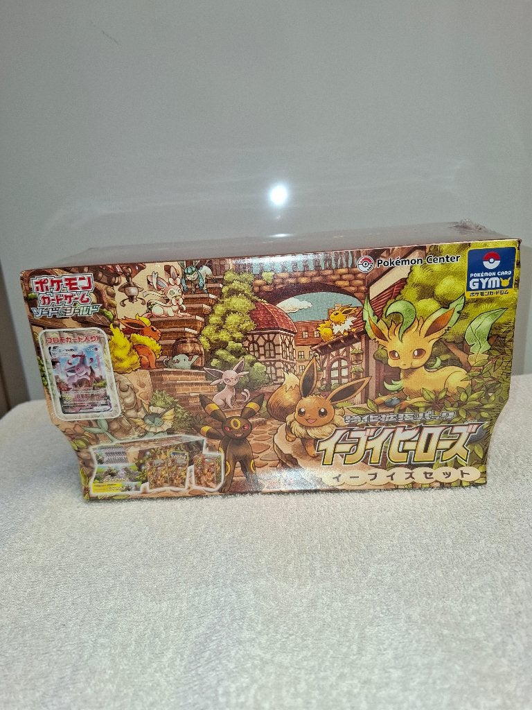 Eevee Heroes Gym Box Japan Sealed, Ophalen of Verzenden, Zo goed als nieuw, Boosterbox, Foil