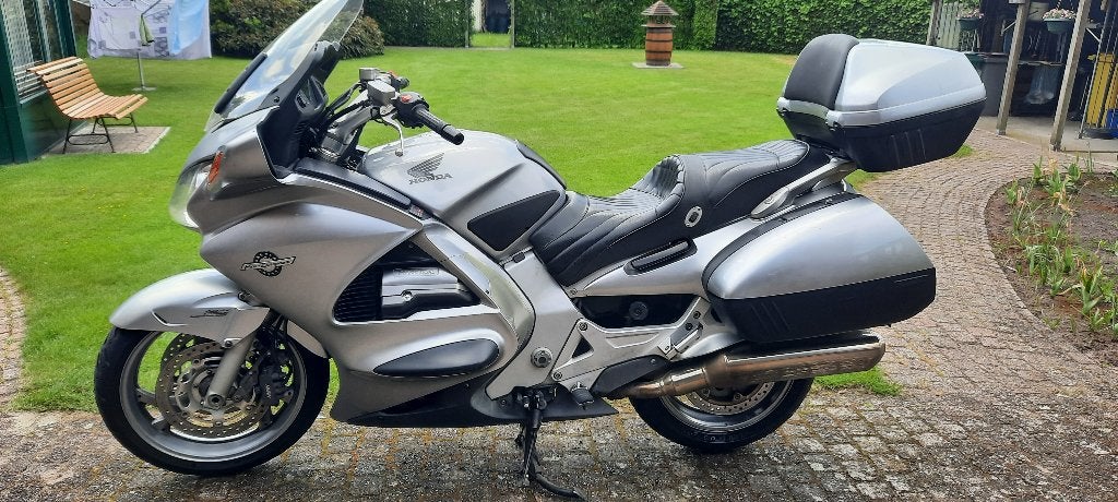 Motor Honda Pan European 1300, Motoren, Motoren | Honda, 4 cilinders, Motorrijbewijs A, Particulier, Meer dan 35 kW