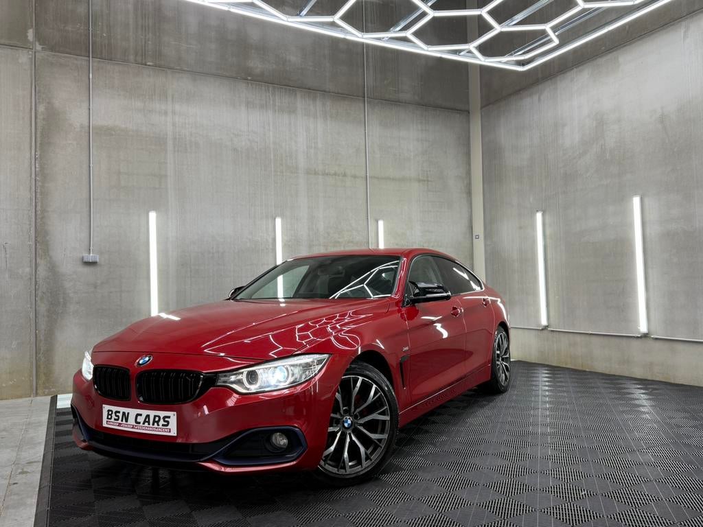 BMW 418D/SPORTLINE/XENON/LEER/CAMERA/ZTLVRWRMNG/GARANTIE, Auto's, Testrit aan huis, Achterwielaandrijving, 1995 cc, https://public.car-pass.be/vhr/37016456-17e8-44ef-9ac2-d2b304d2dba8