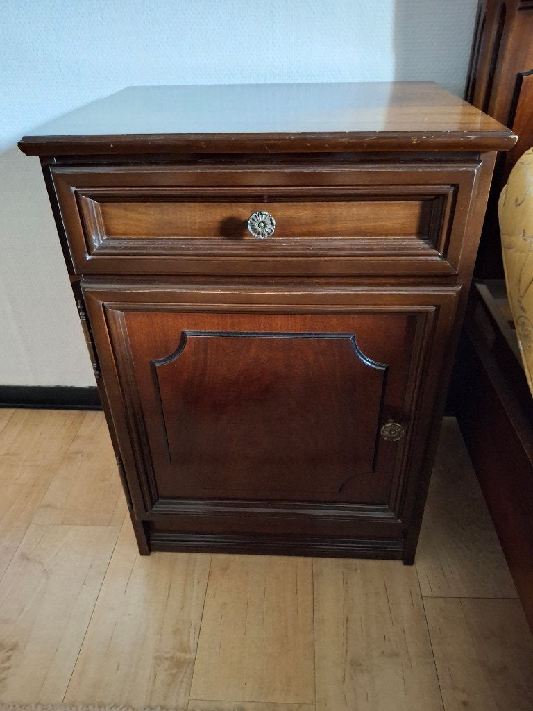nachtkastje (2 stuks), Ophalen, Gebruikt, 55 tot 70 cm, 45 tot 65 cm