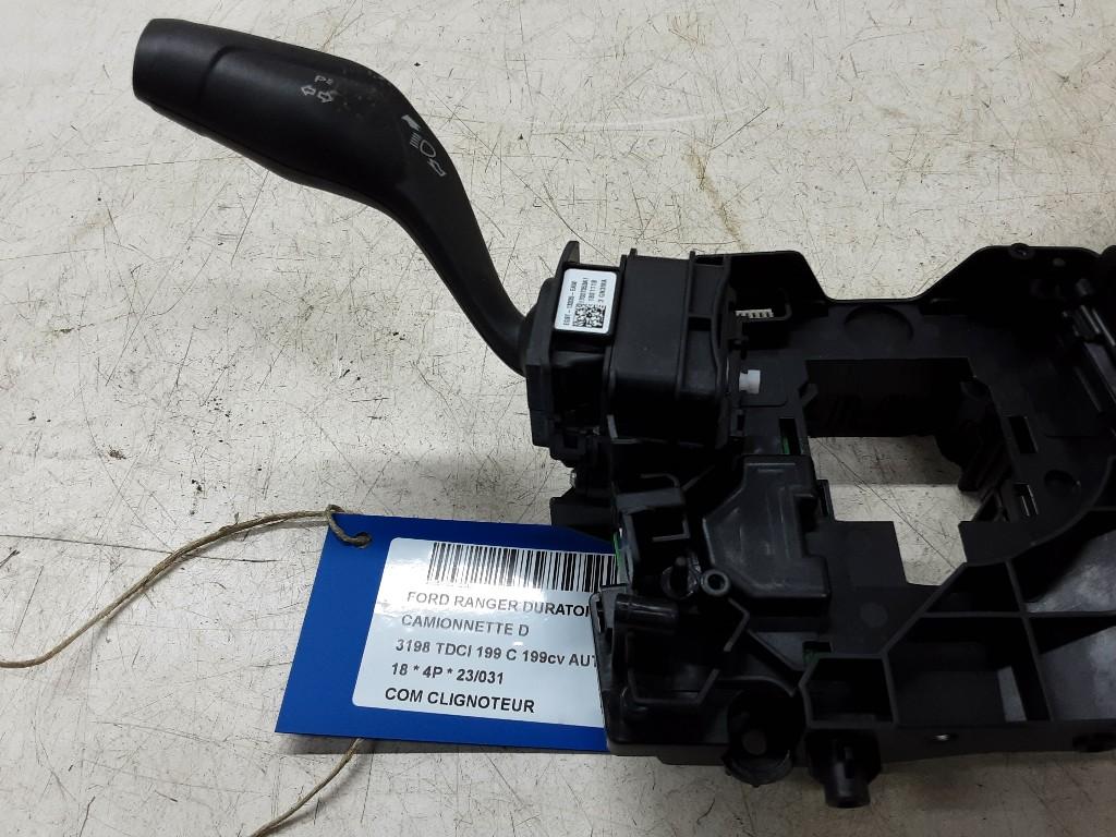 KNIPPERLICHTSCHAKELAAR Ford Ranger (EG9T13335EAW), Gebruikt, Mevr. I. Hauben, Ford, Rue de l'Espoir 34 34
4030  GRIVEGNÉE, BE
