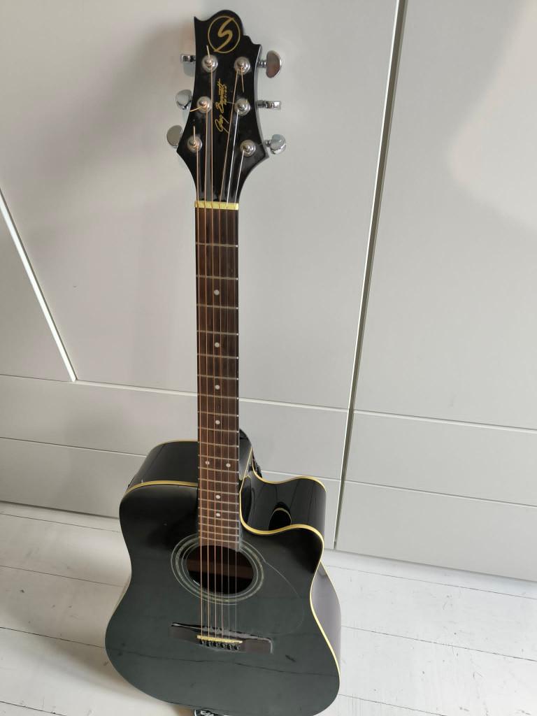 Samick Greg Bennett Elektro-Akoestische gitaar incl draagtas, Ophalen, Zo goed als nieuw, Western- of Steelstringgitaar, Met koffer