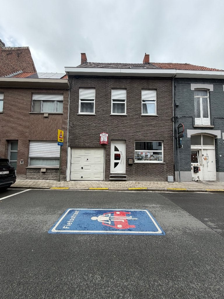 maison rénovée à vendre, Maison 2 façades, Province de Flandre-Occidentale, Wevelgem, 4 pièces