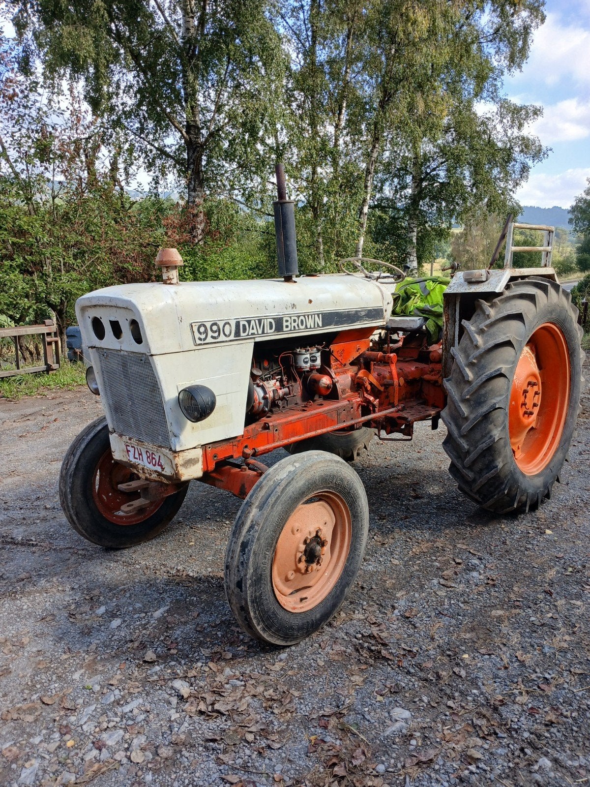 David brown 990, Zakelijke goederen