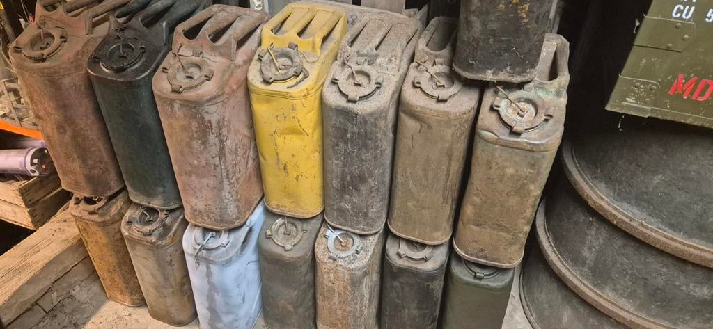US jerrycans 1942 1943 1944 1945, Verzamelen, Ophalen of Verzenden, Landmacht, Overige typen