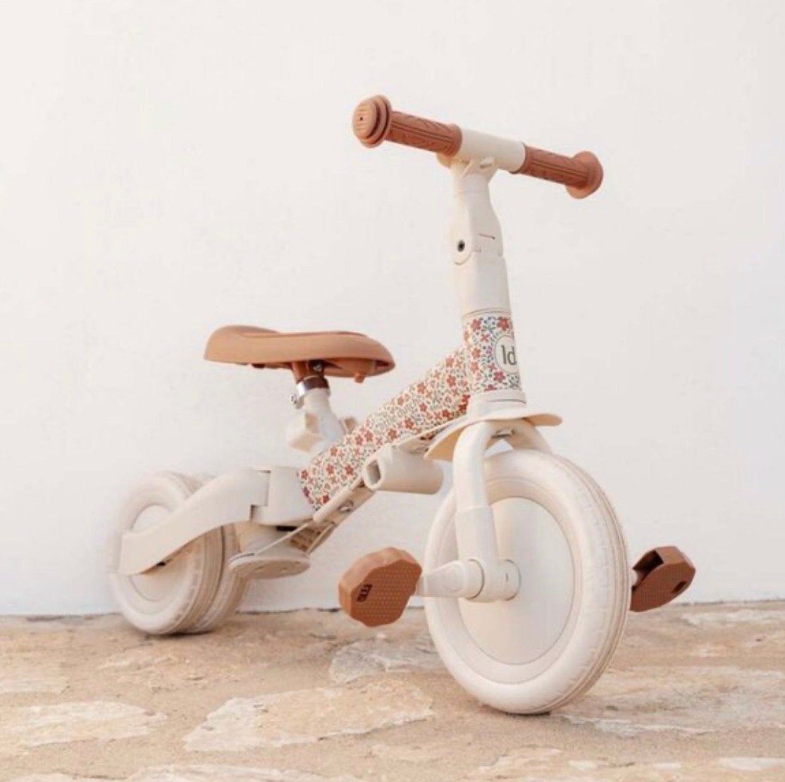 Driewieler met duwstang - Sunny Flower - Little Dutch, Fietsen en Brommers, Ophalen of Verzenden, Zo goed als nieuw, Duwstang