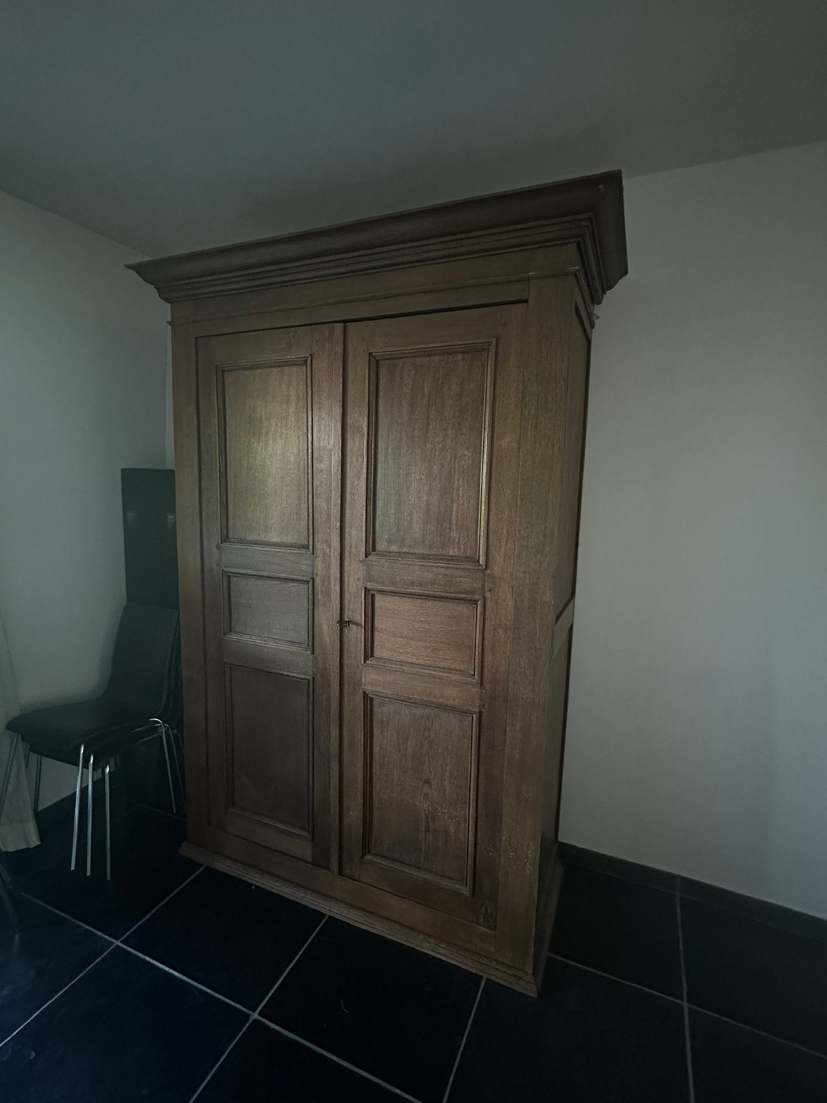 Antieke houten kast - gratis op te halen, Huis en Inrichting, Ophalen, Zo goed als nieuw