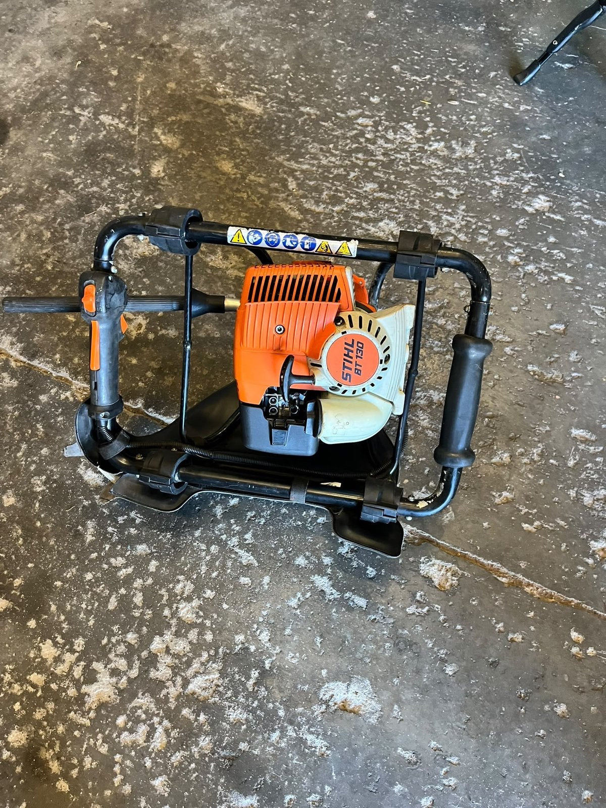 Stihl BT130 grondboor, Ophalen of Verzenden, Zo goed als nieuw