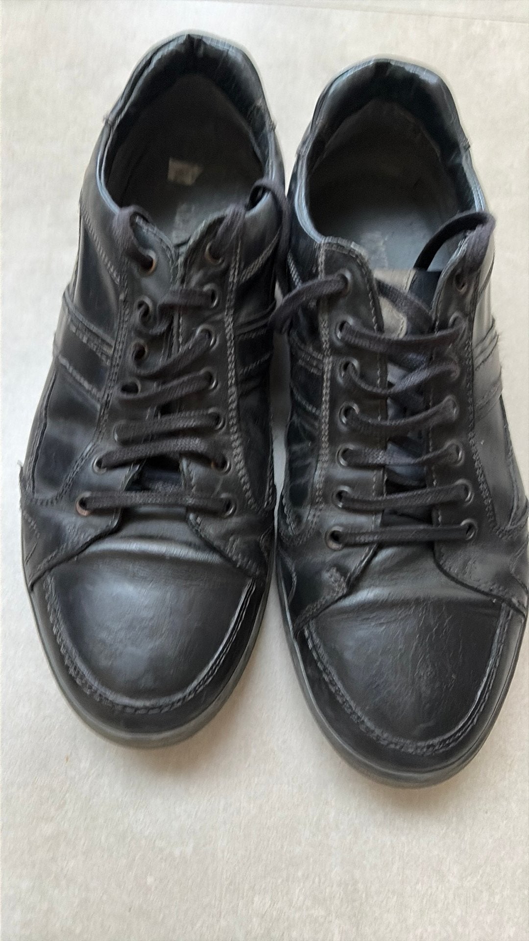 Sneakers taille 46 noires, Enlèvement ou Envoi, Comme neuf, Noir, Baskets