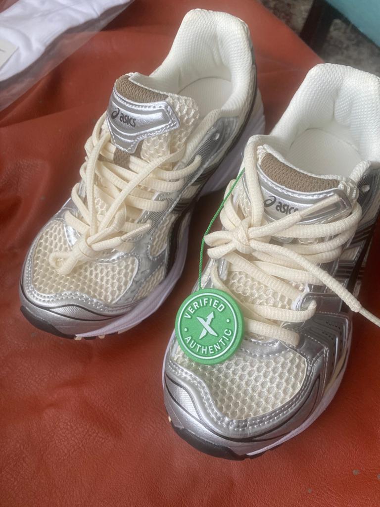 GEL-KAYANO 14, Neuf, Course à pied, Enlèvement ou Envoi, Chaussures de course à pied