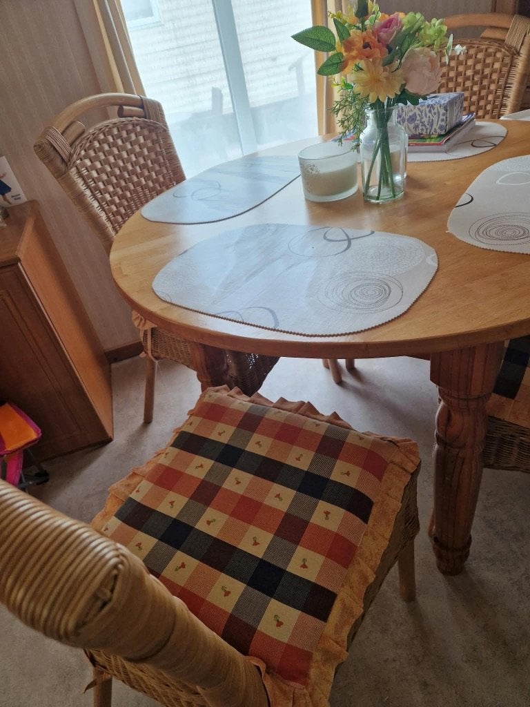 Tafel met 4 stoelen, Huis en Inrichting, Ophalen, Gebruikt, Rond, Vier personen