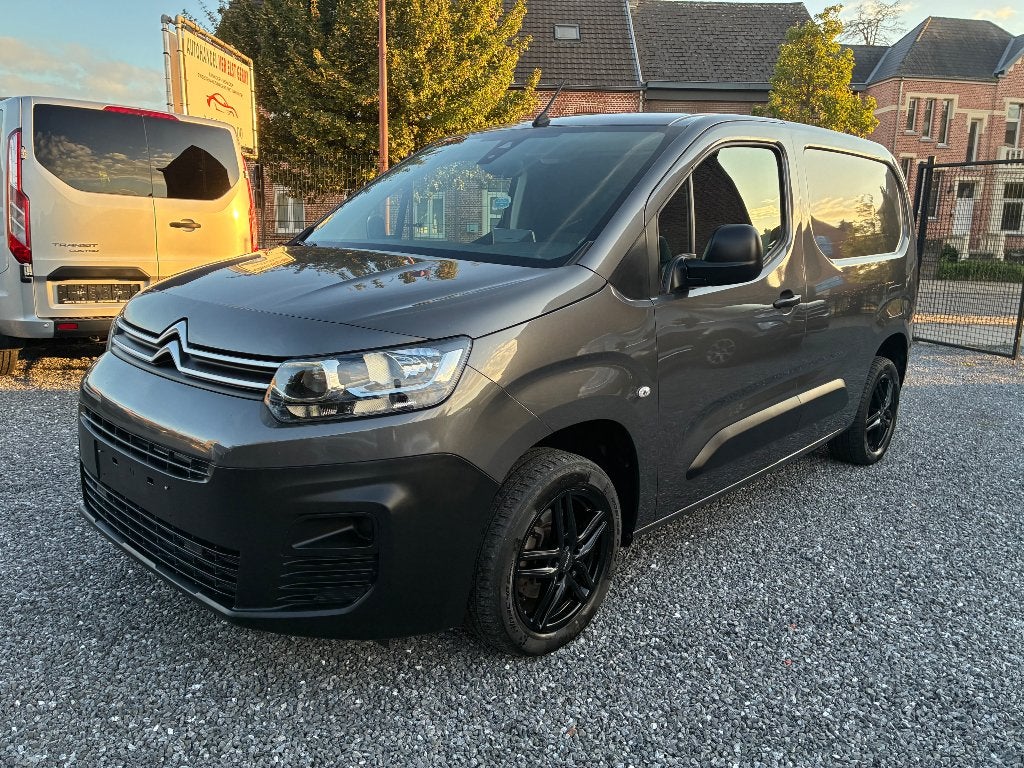 Citroen Berlingo BlueHDi 102pk 3ZIT AC RAMEN BTWaftrekbaar!, Euro 6, Diesel, https://public.car-pass.be/vhr/363c8988-0b13-4935-8d99-9e72e562838e