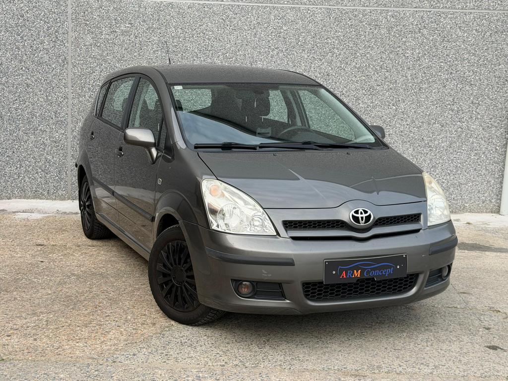 Toyota Corolla Verso 1.8 Essence 7 places AUTOMATIQUE, Argent ou Gris, Achat, Entreprise, 5 portes