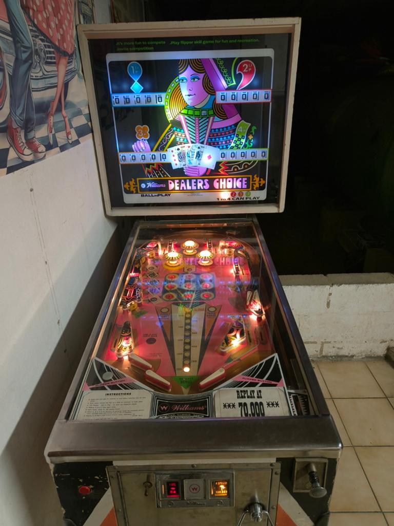 Flipperkast, Ophalen, Flipperkast