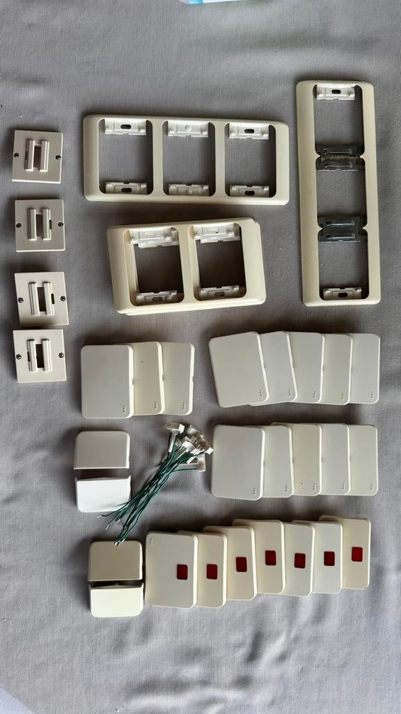 Niko PR20 wit, Enlèvement, Utilisé, Interrupteur