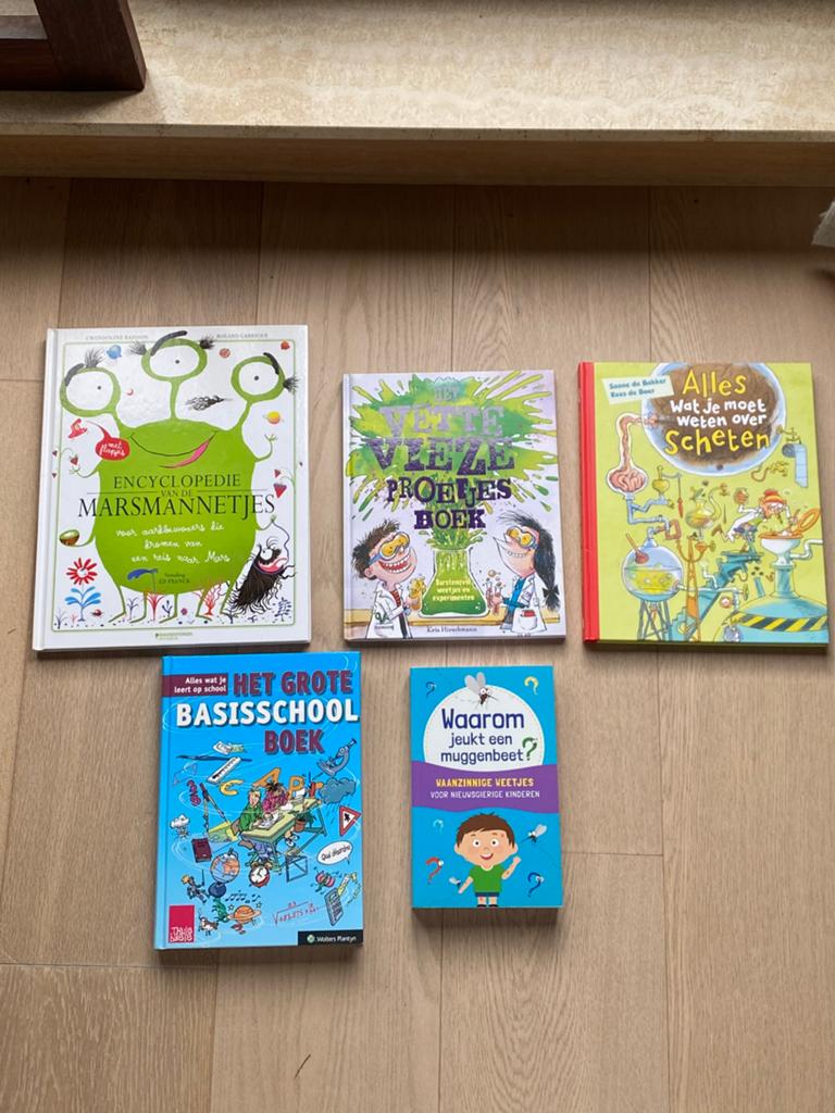 Weetjes boeken. Lot van 5, Boeken, Kinderboeken | Jeugd | 10 tot 12 jaar, Ophalen of Verzenden, Zo goed als nieuw