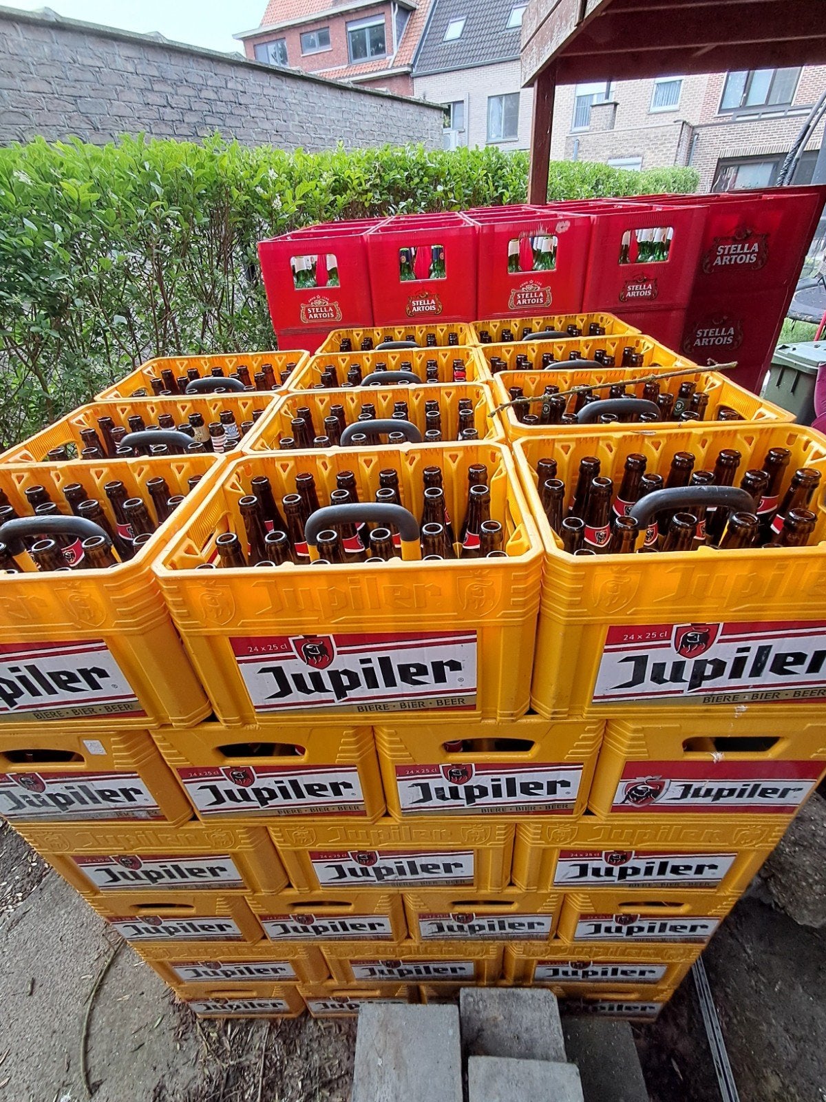 210 bakken leeggoed, Ophalen, Flesje(s)