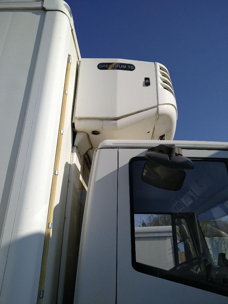 Camion frigorifique thermo king, Autos, Entreprise, Entretenue par le concessionnaire, Achat, Iveco