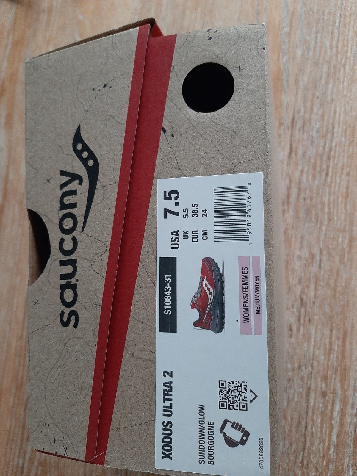 ÉTAT NEUF, Sports & Fitness, Neuf, Course à pied, Chaussures de course à pied, Saucony