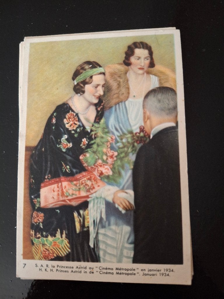 4 complete series Koningin Astrid  - Côte D'or vintage, Verzenden, Gebruikt, Kaart, Foto of Prent