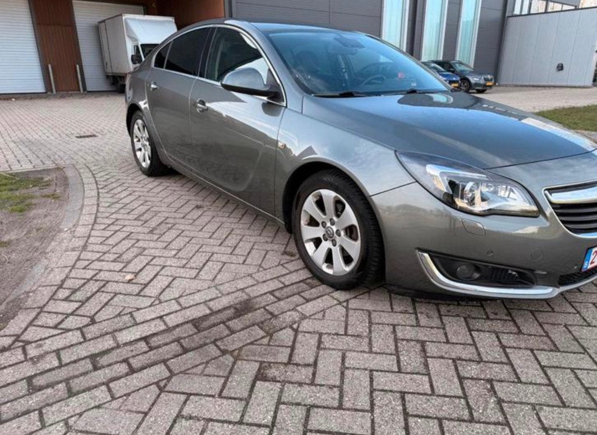 Opel Insignia 2017   1.6CDTI  136PK, Autos, Argent ou Gris, Euro 6, Boîte manuelle, Noir