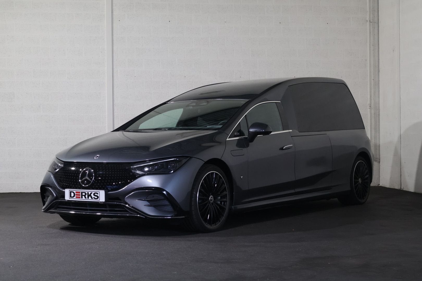Mercedes-Benz EQE 350 Begrafenisauto, Auto's, Automaat, Elektrisch, Break, Zilver of Grijs