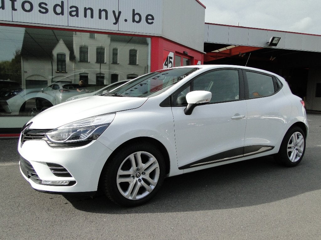 RENAULT CLIO NAVIGATIE BLUETOOTH, Auto's, Voorwielaandrijving, Stof, Parkeersensor, Wit
