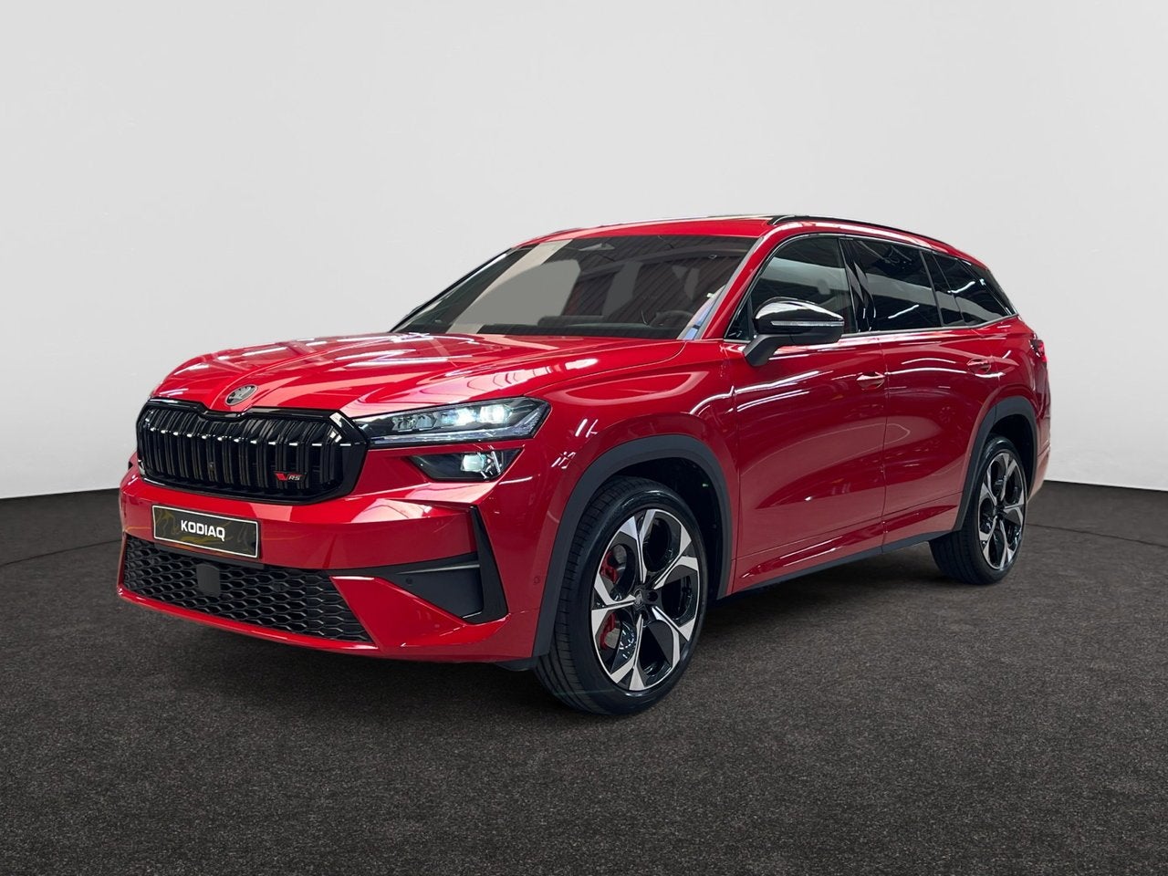 Skoda Kodiaq RS 2,0 TSI 195 kW DSG-7 4x4, Auto's, Automaat, Adaptive Cruise Control, SUV of Terreinwagen, Rood