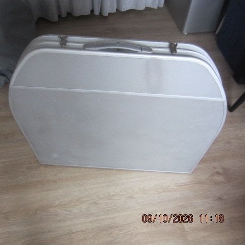 TE KOOP MOOI CAMPINGTAFEL 150 LANG BIJ 80 BREED, Ophalen, Zo goed als nieuw, Campingtafel