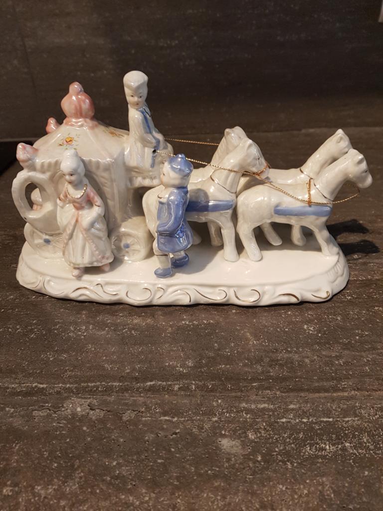 Vintage beeld, paarden met koets, 25/ 15//10cm, goede staat, Antiek en Kunst, Ophalen