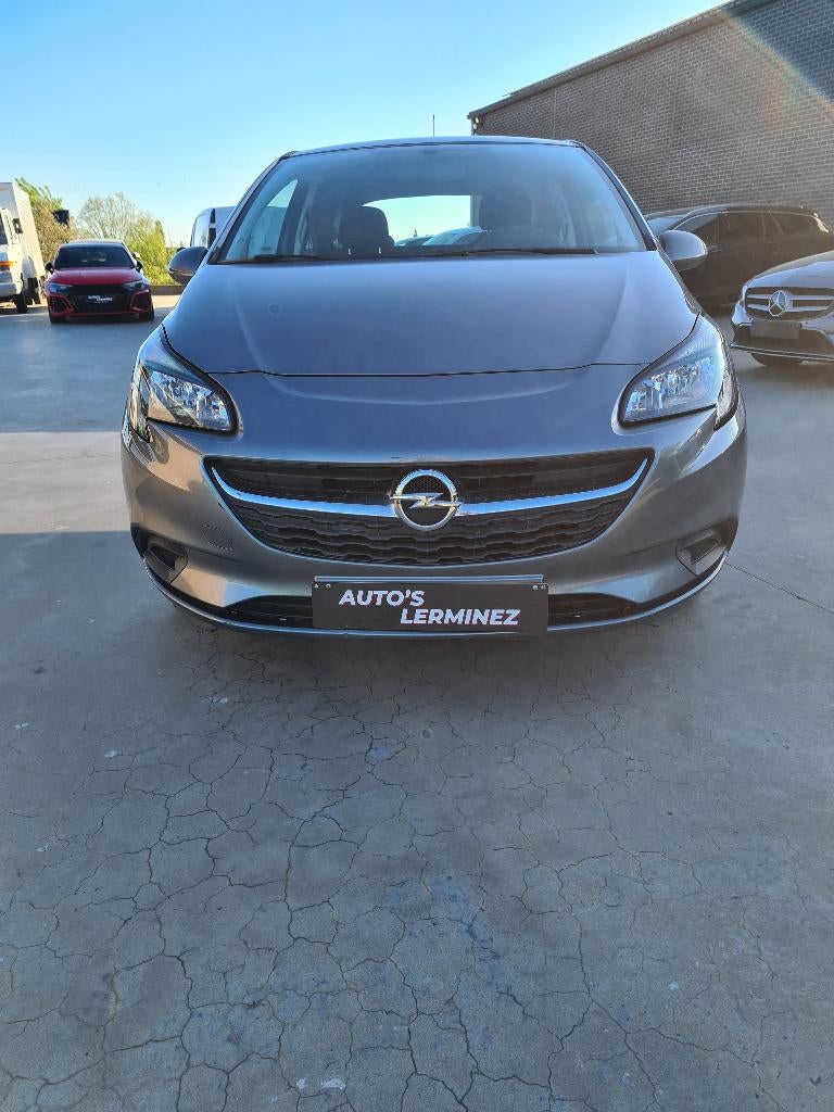 opel corsa, Auto's, Opel, Bedrijf, Corsa, Boordcomputer, Dakrails, Elektrische buitenspiegels, Elektrische ramen, Isofix, Koplamp volledig LED