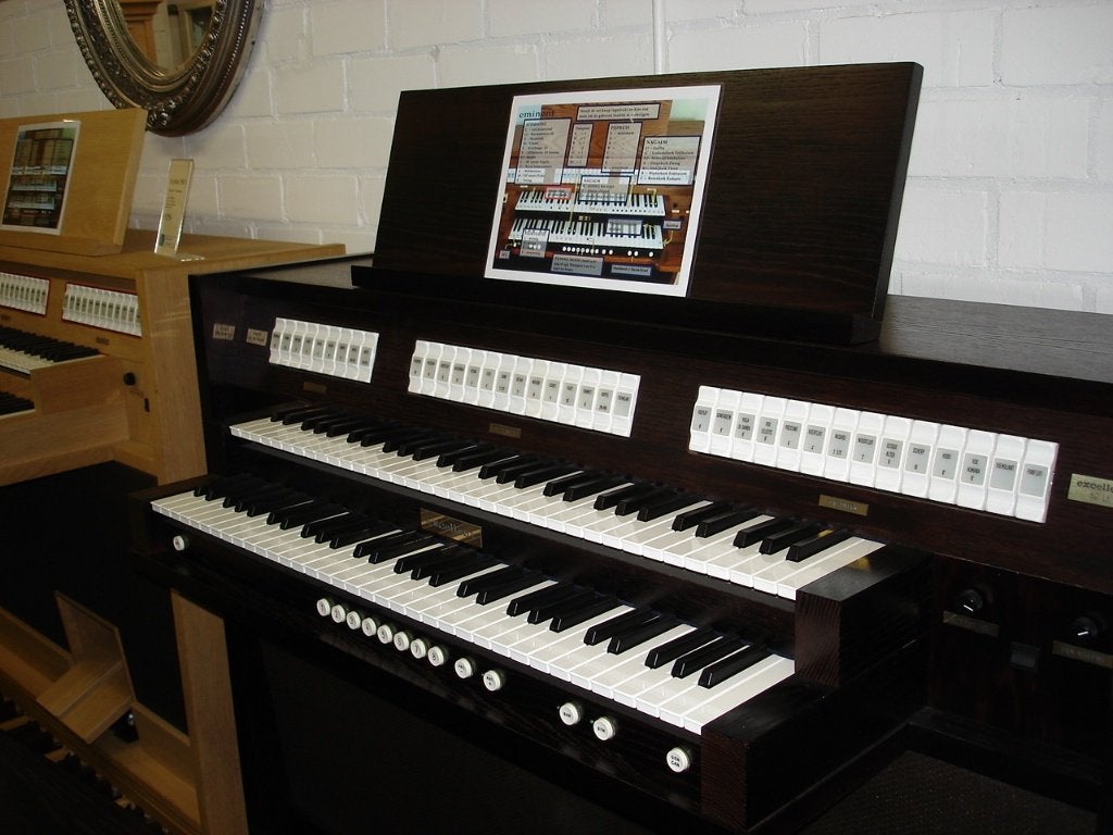Eminent Orgels in Belgie! Pak uw voordeel bij Orgel Center, Musique & Instruments, Orgues, Neuf, Orgue, 2 claviers, Enlèvement ou Envoi